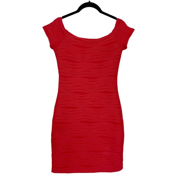 Wet Seal Dresses & Skirts - Textured Bodycon Mini Dress with Short Sleeves